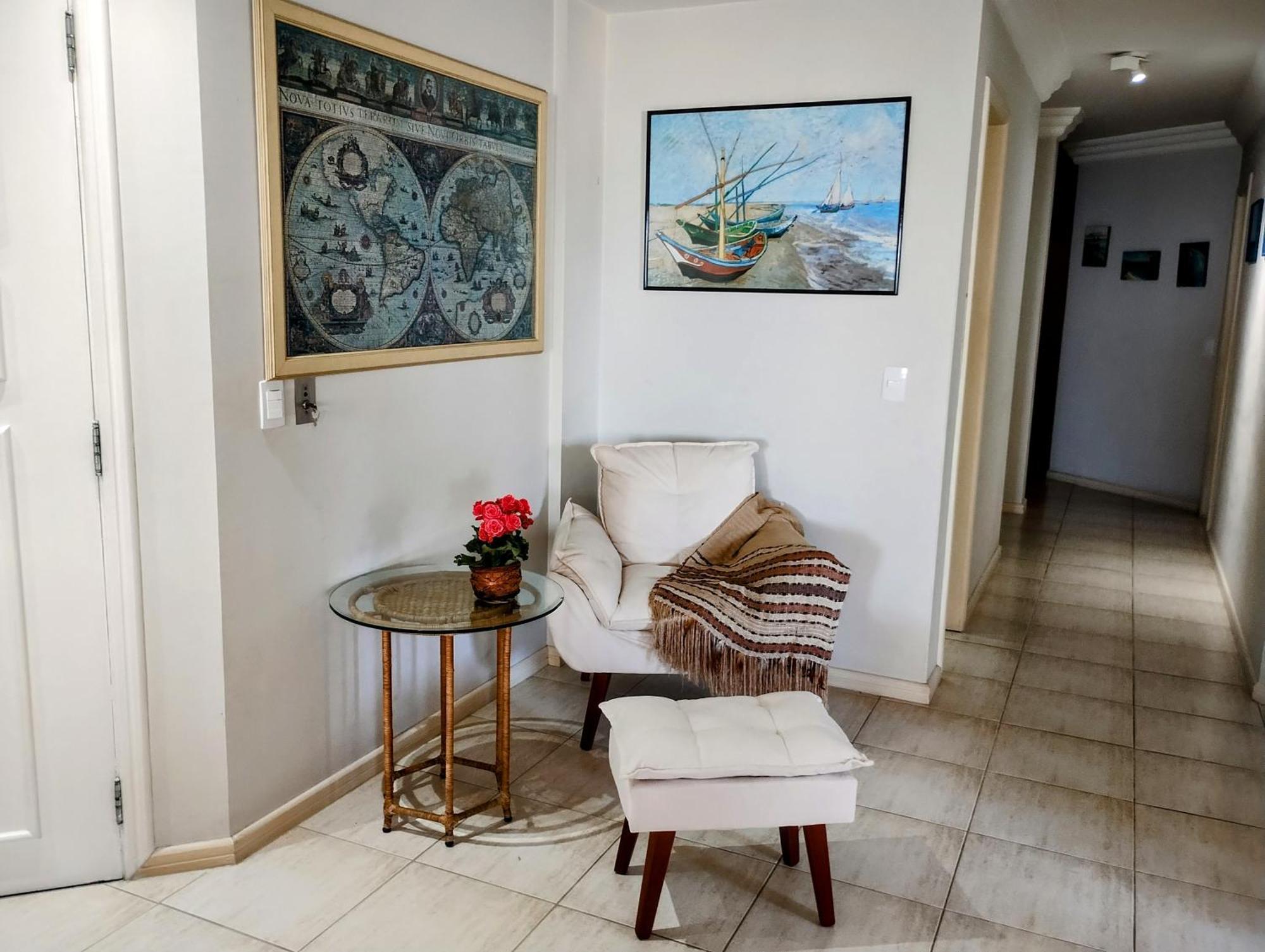 Apartamento Frente Ao Mar. Amplo E Confortavel. *