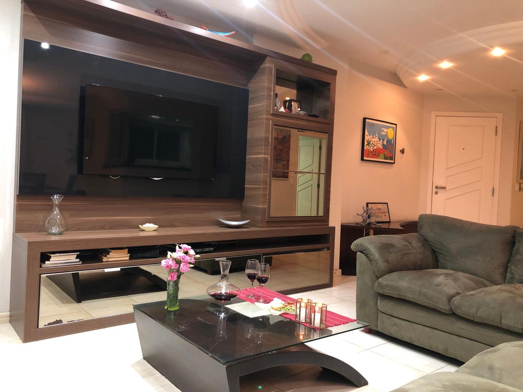 Frente Ao Mar. Amplo E Confortavel. Apartamento *